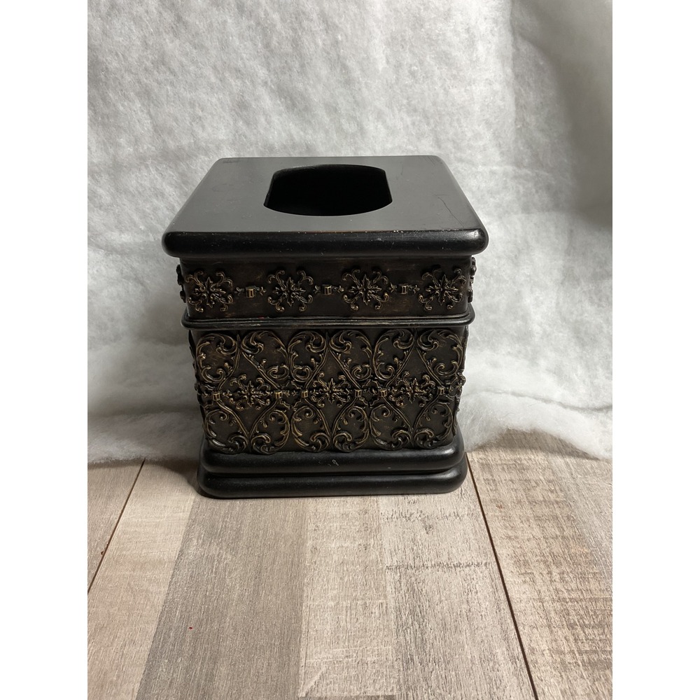 Bed Bath and Beyond Black Bronze Ornate Filigree Resin Square Tissue Box Cover